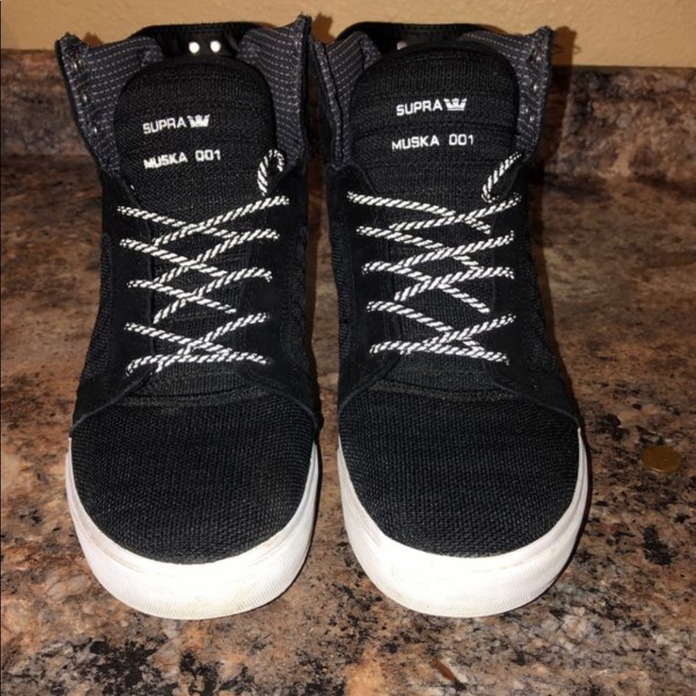 Supra muska